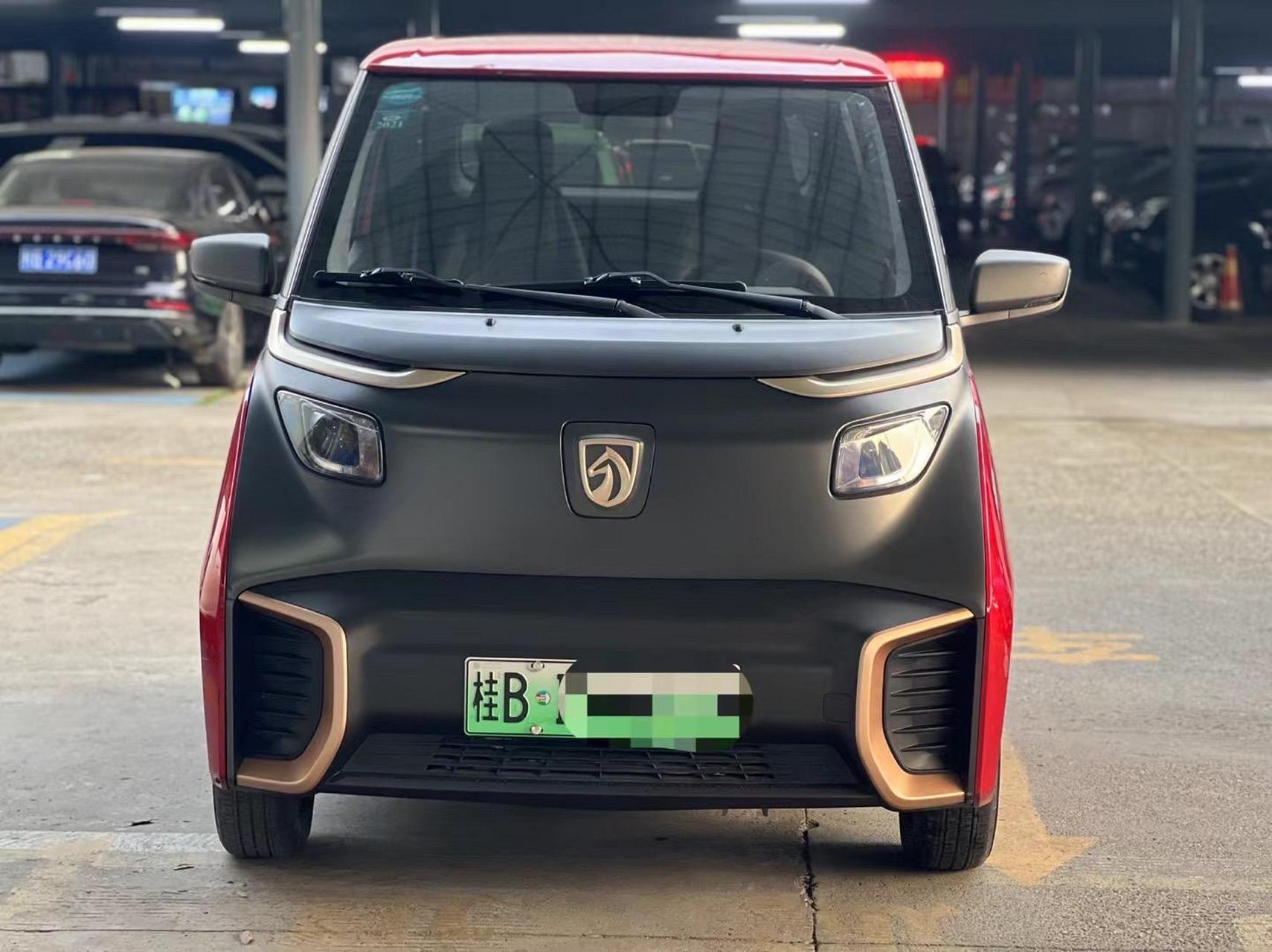 宝骏e200 2.38万.19年230续航  公里数2.1万