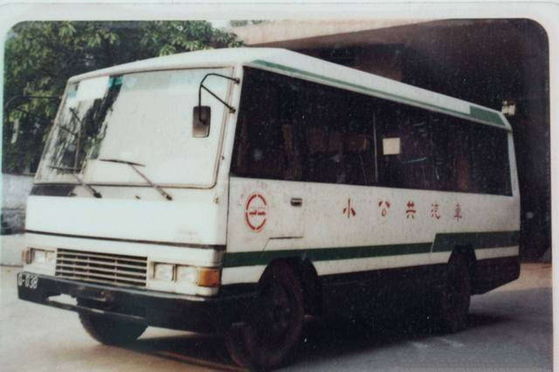 90年代桂林牌中巴客车/当年分2个版本/标准版19座位中巴/加长牌24座位