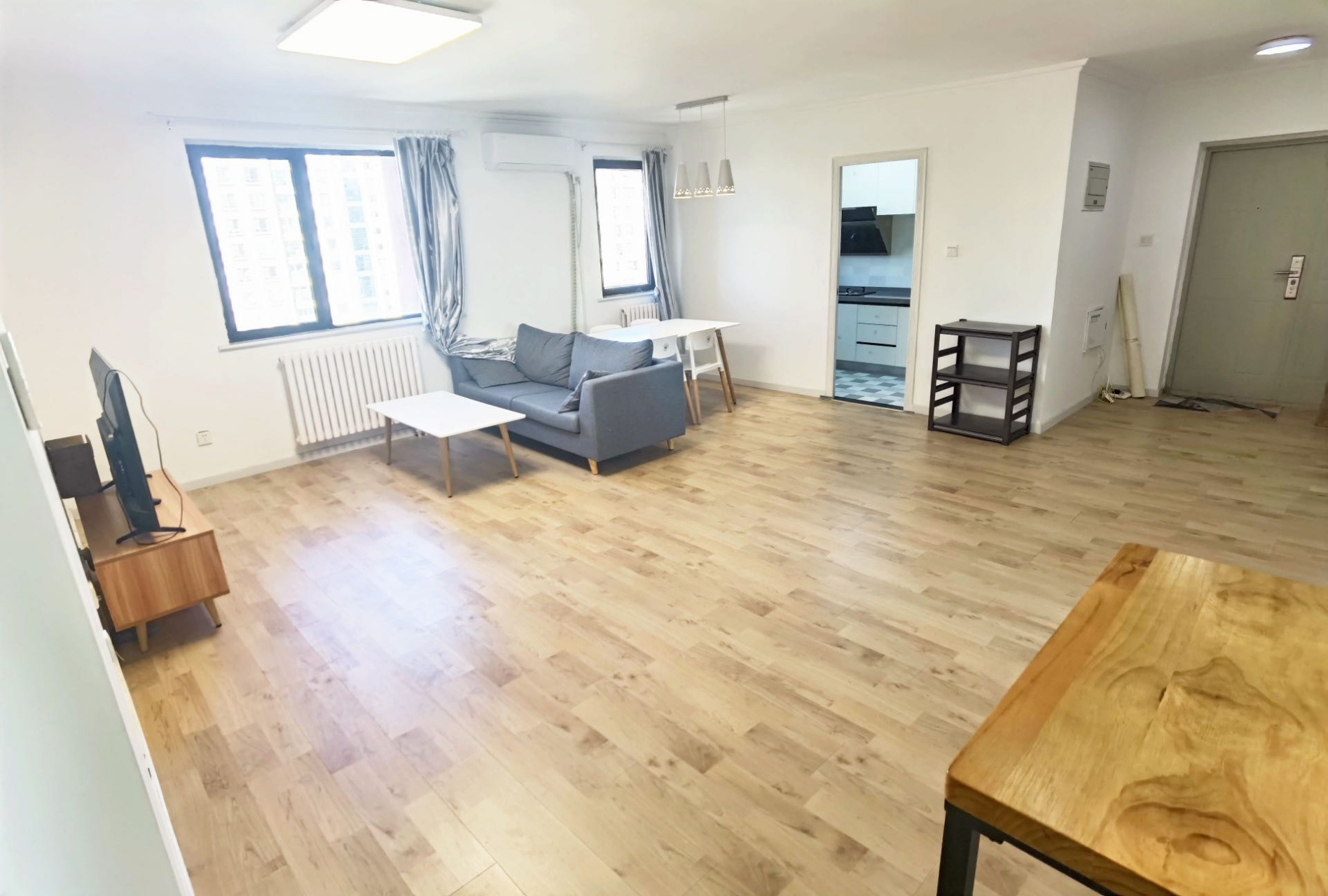 宝成雅园精装三居980090 超大三居两卫带 宝成雅园精装三居980090