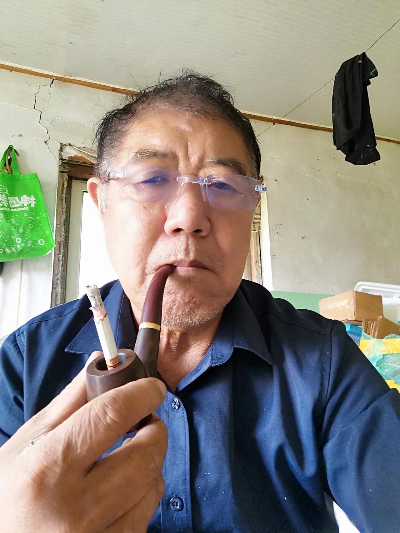 《满江红·古稀志》