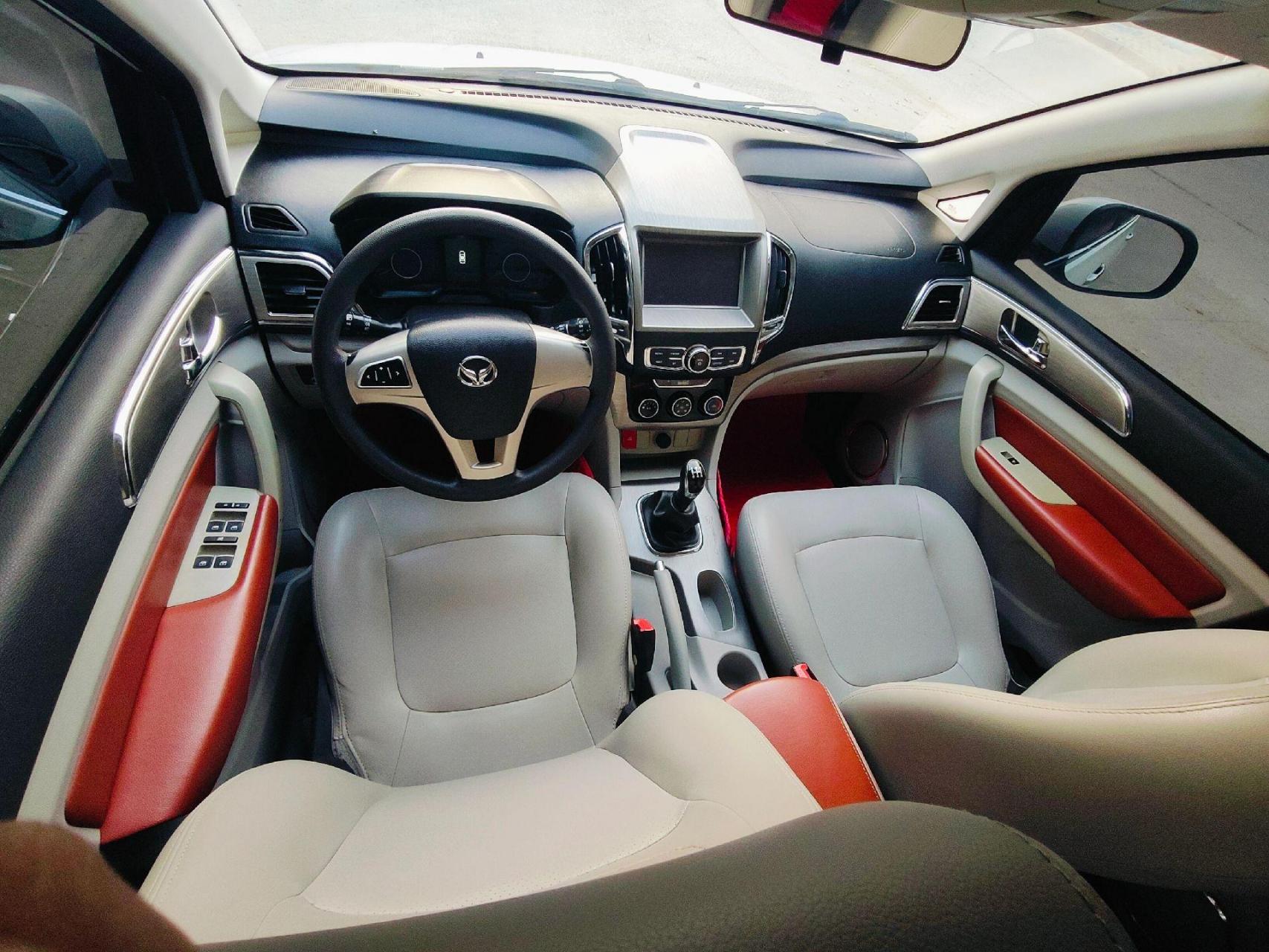 新到7座商务车,17年8月北汽幻速h3f原版精品车况.