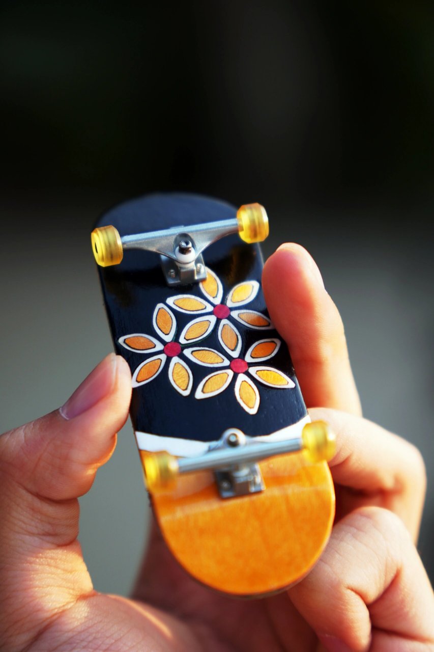 "文物"国内手指滑板最高制作 最高制作水平之一[偷笑],纯手工拼接镶嵌