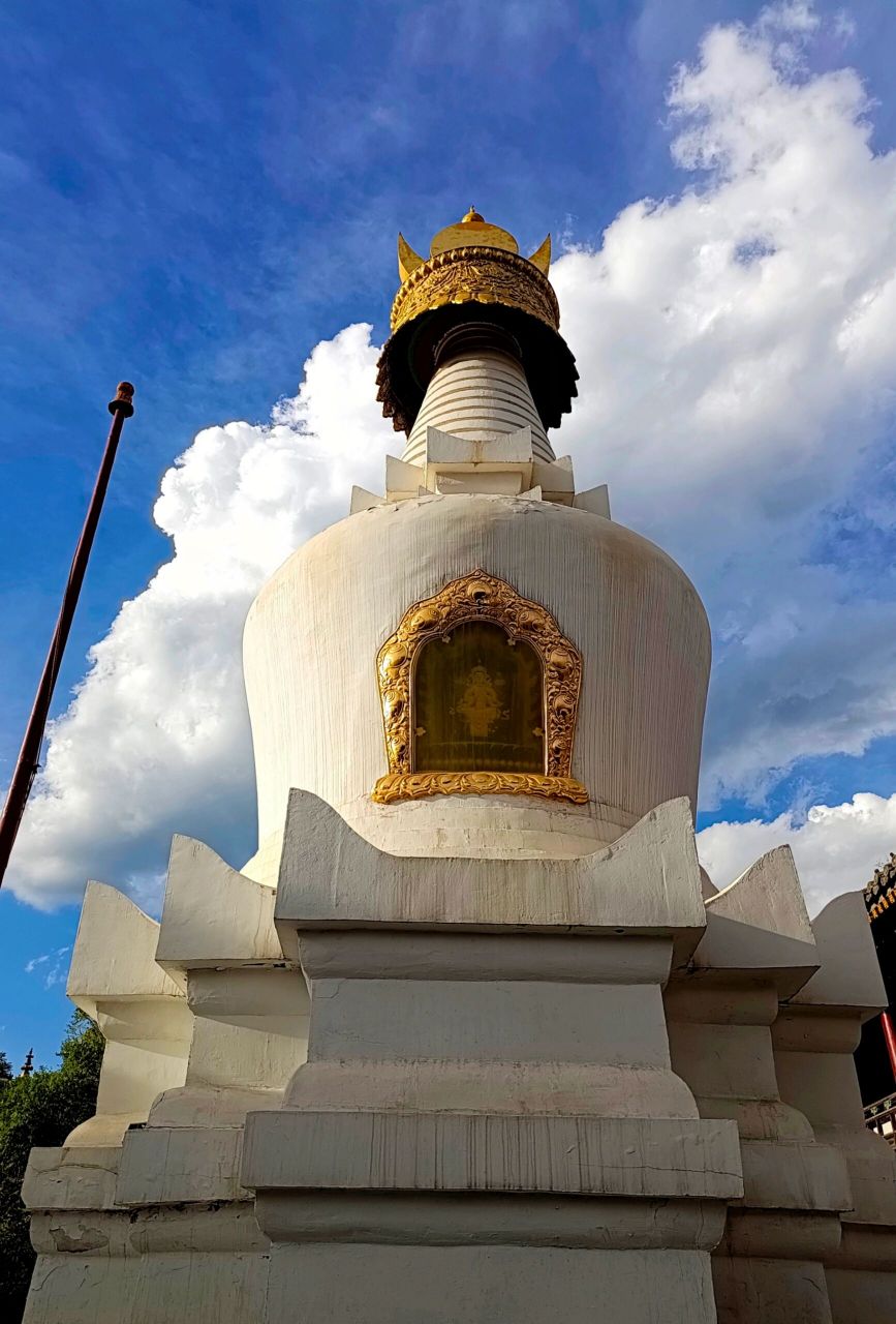 五台山罗睺寺攻略       罗睺寺是五台山一所小众寺庙,但有非常独到之