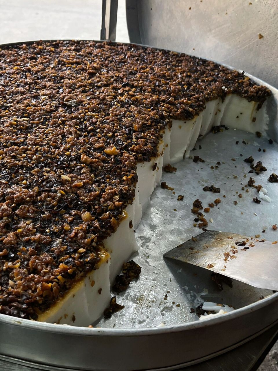 广西钦州水糕籺 一家生意好到 刚摆好摊就差不多收摊的早餐店.