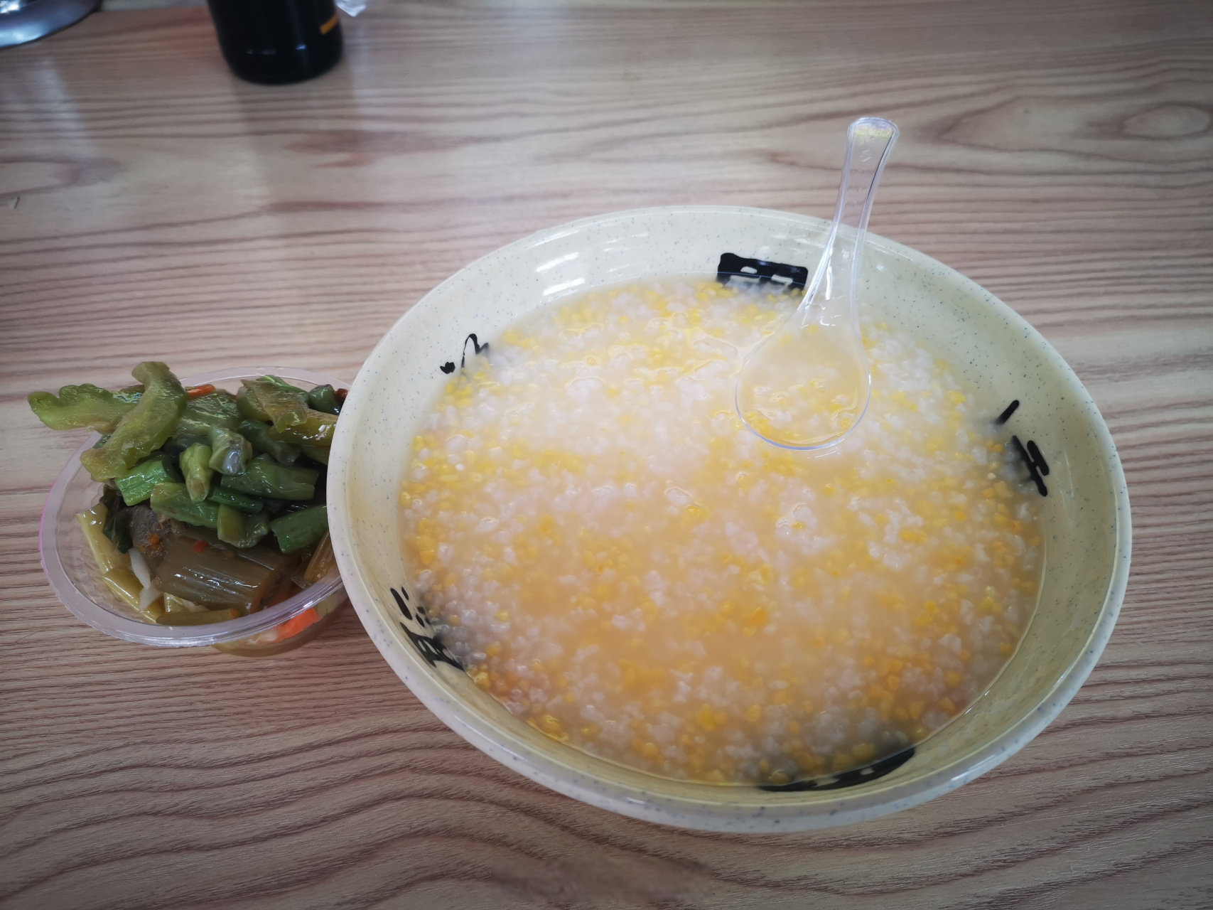 广西特产:玉米粥