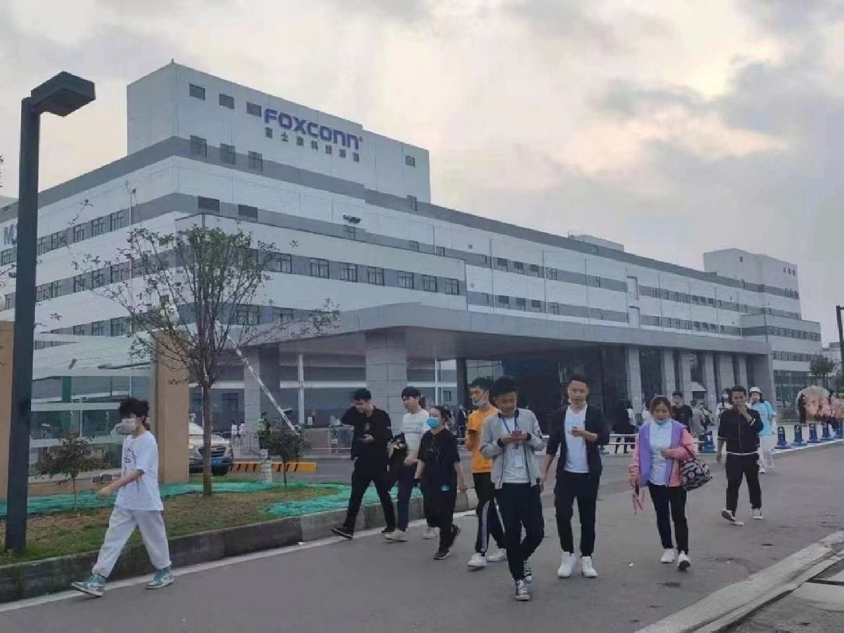 成都工厂如果有排名的话,富士康和捷普必然 成都工厂如果有排名的话