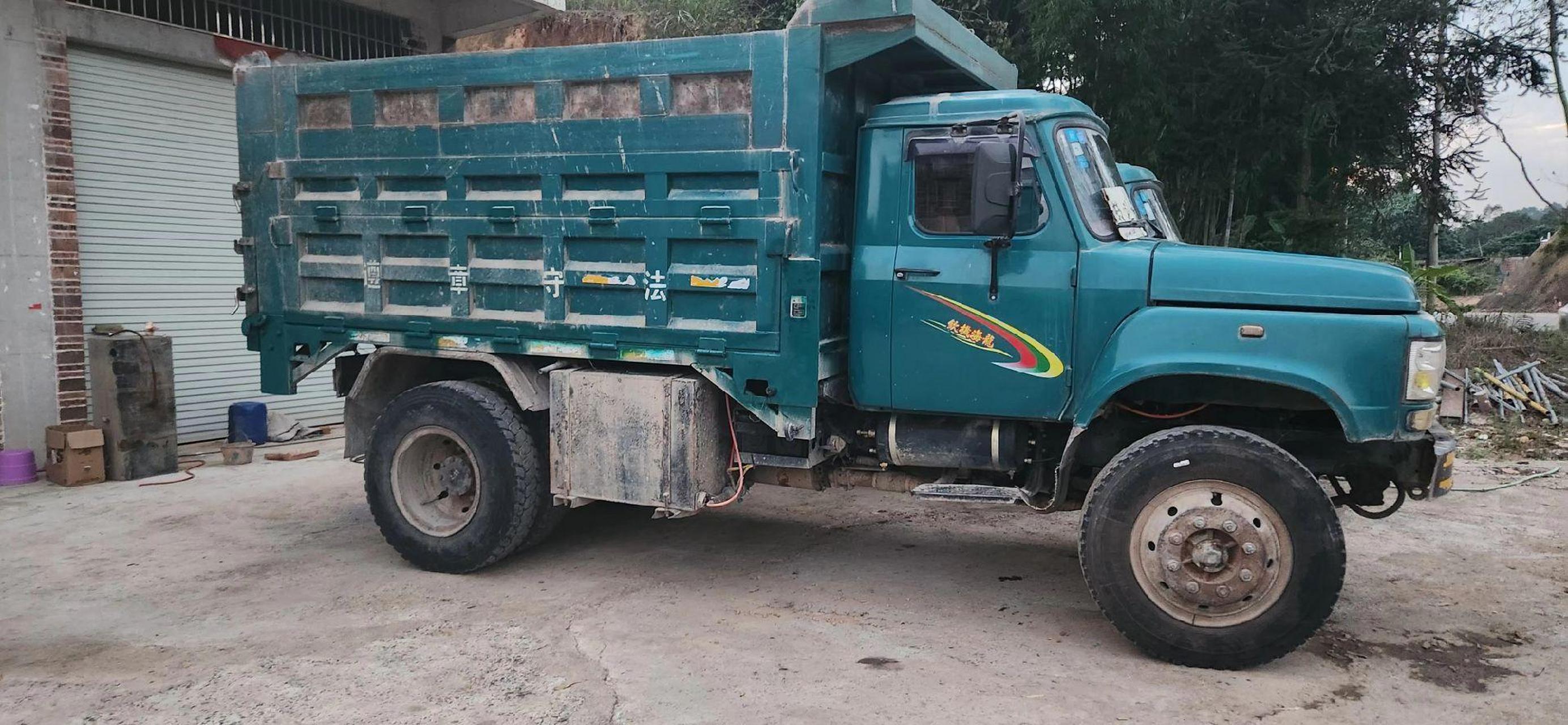 19年贵州妹后驱车,玉柴4105带中冷增压,4 6档,前后153大鼓后桥,前轮