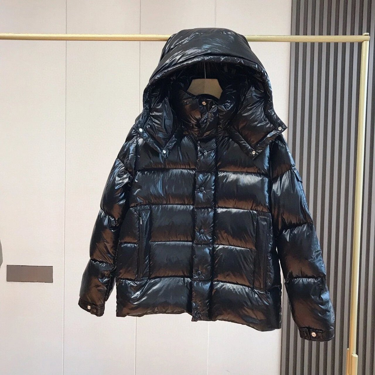 蒙口moncler羽绒服maya70周年