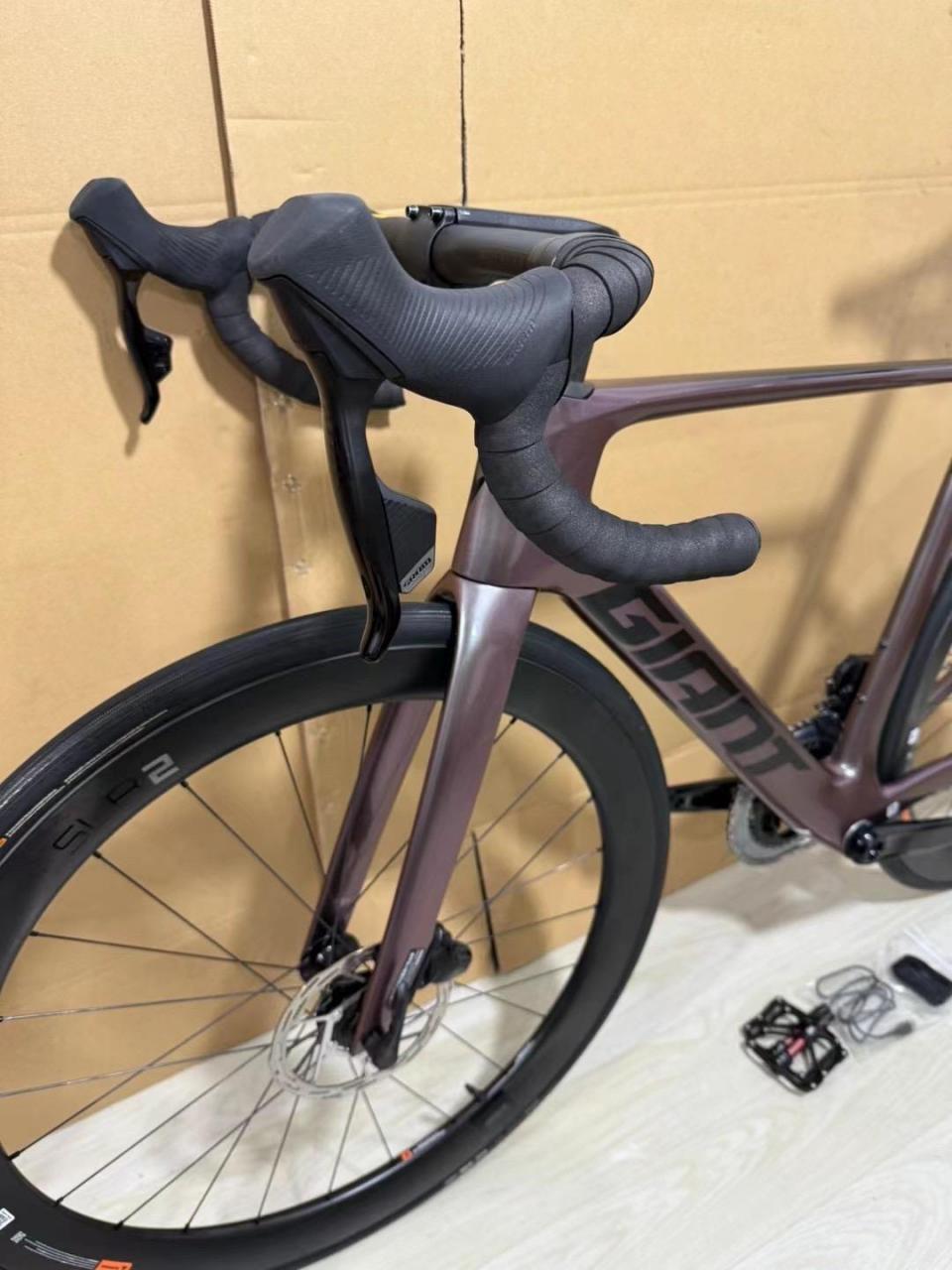 23款捷安特pp adv1碳纤维公路车 全碳纤维车架,气动型 sram etap axis