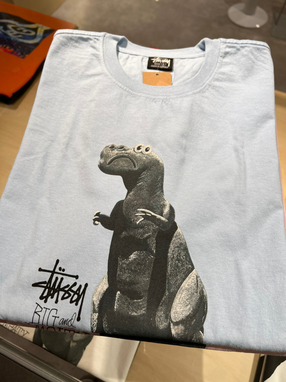 stussy夏季新品t小恐龙04 stussy上新品啦!小恐龙04超级可爱!