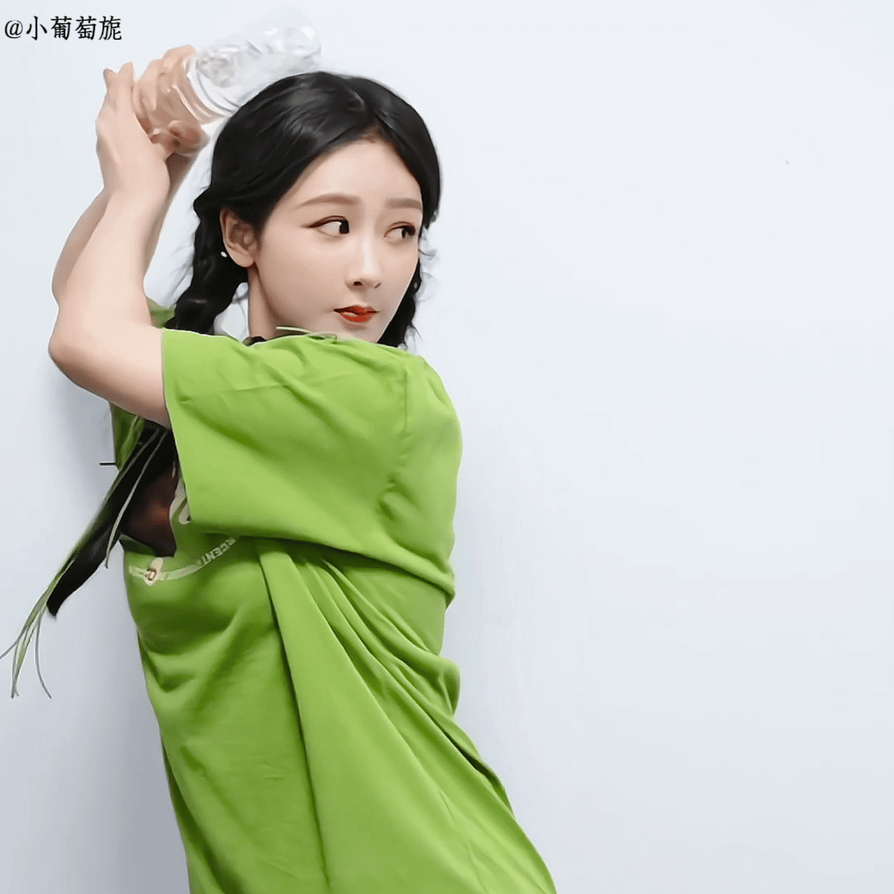 杨紫现身mlb选秀体验现场#棒球少女小猴紫也太可爱了吧,少女感满满