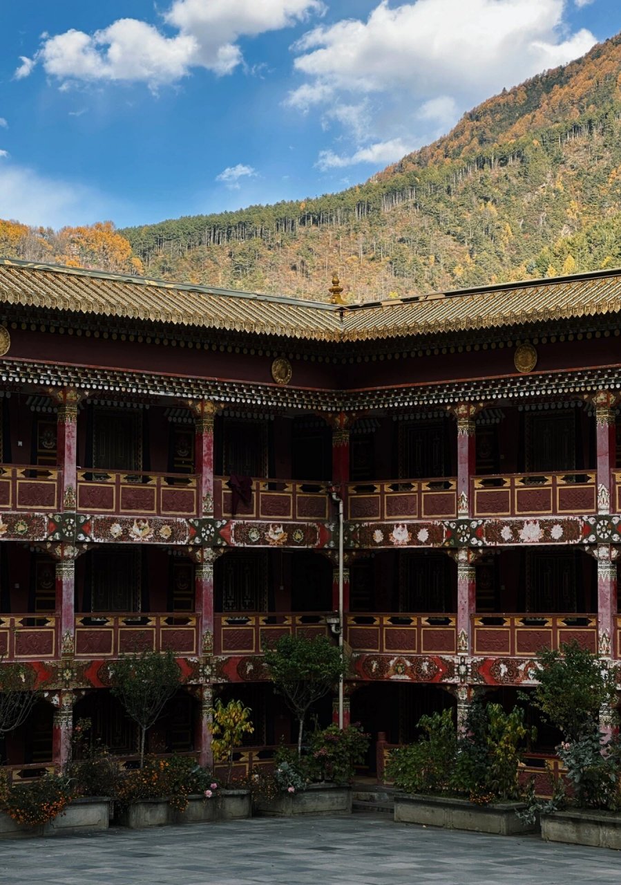 南无寺|来康定 一定不要错过的佛寺            如果你来康定,一定不