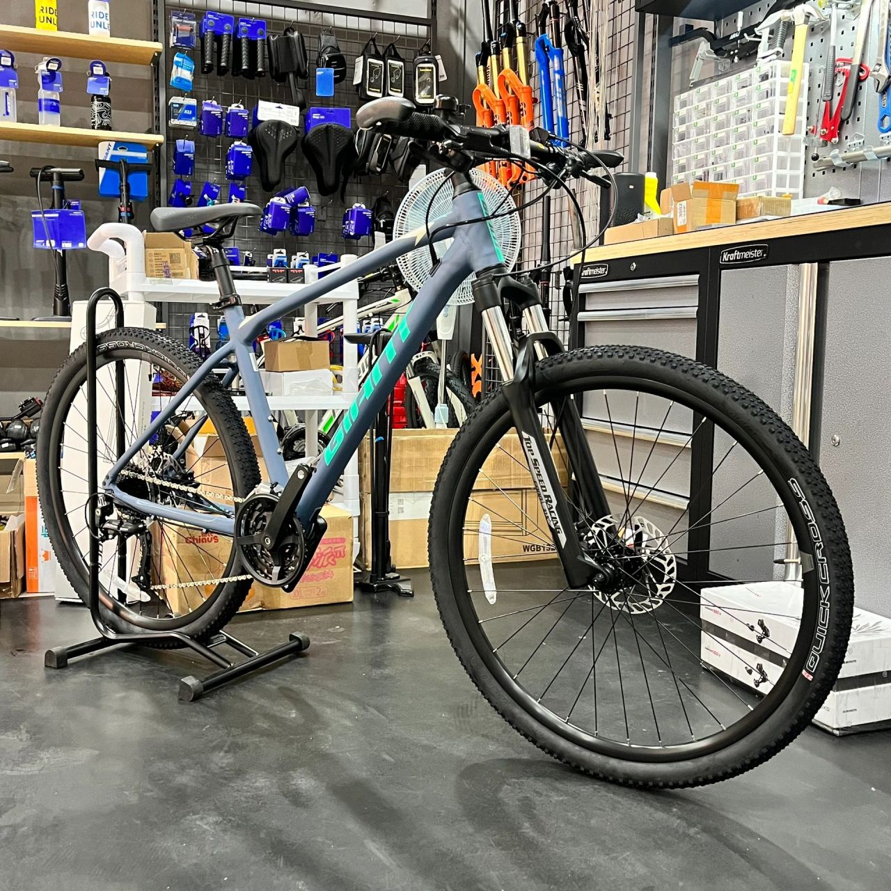 捷安特830 2023款捷安特 atx830实拍2023款捷安特山地车 atx830