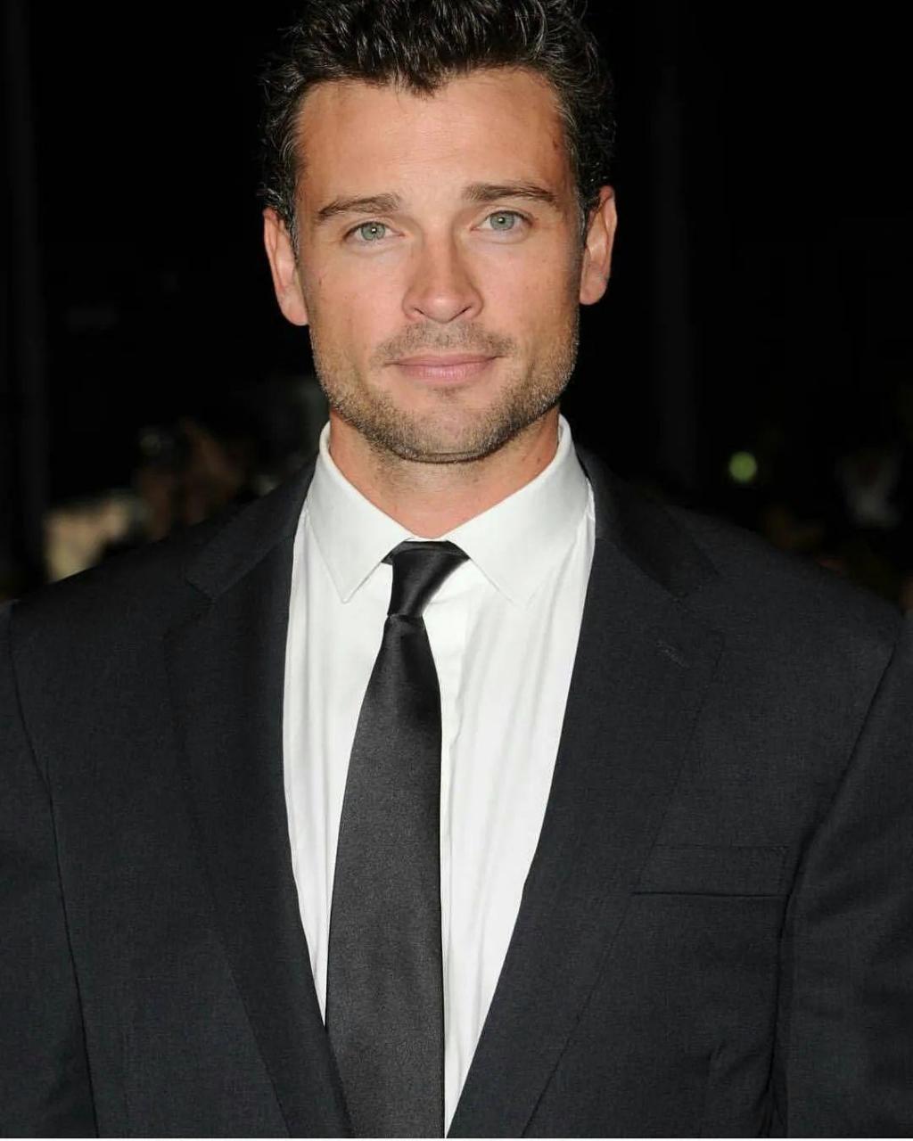 tom welling(汤姆·威灵)最近发布了一张新自拍.