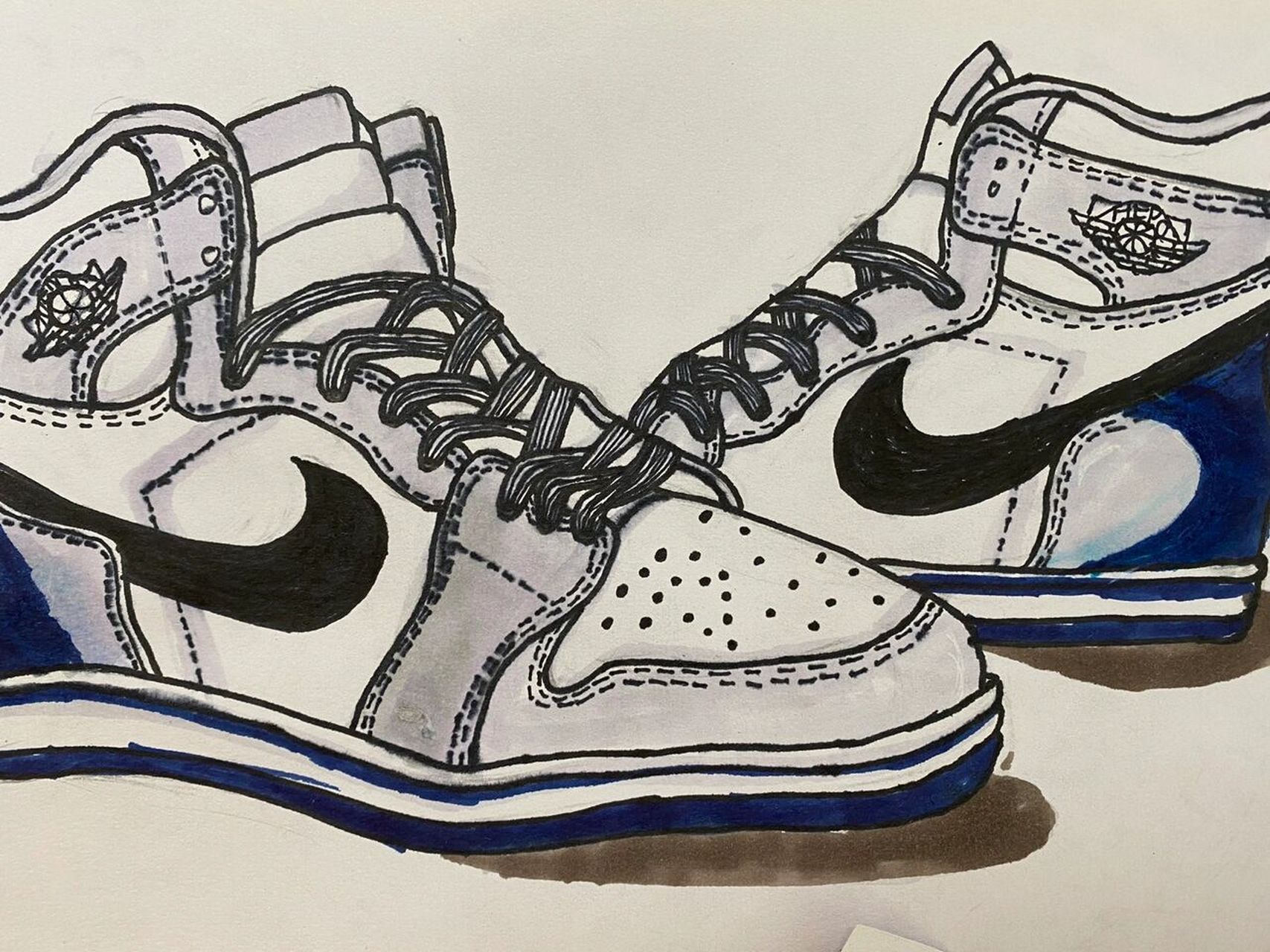 六年级美术作业《运动鞋写生》