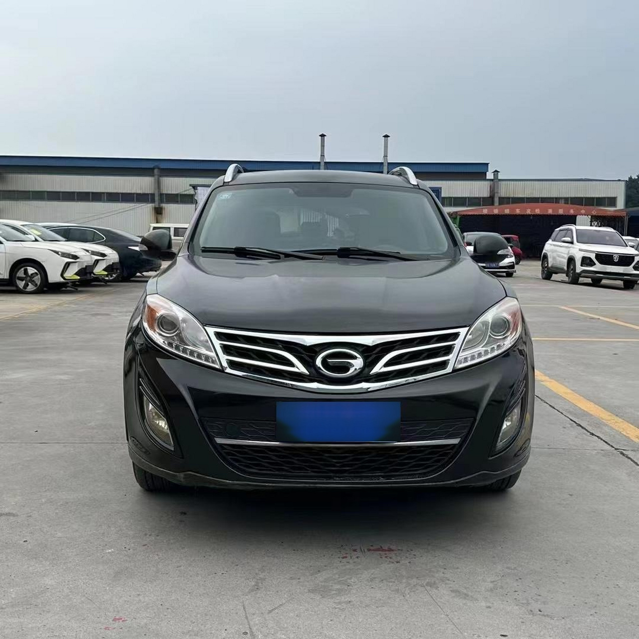 0l 配置丰富无钥匙进入 一键启动 多功能方向盘 电