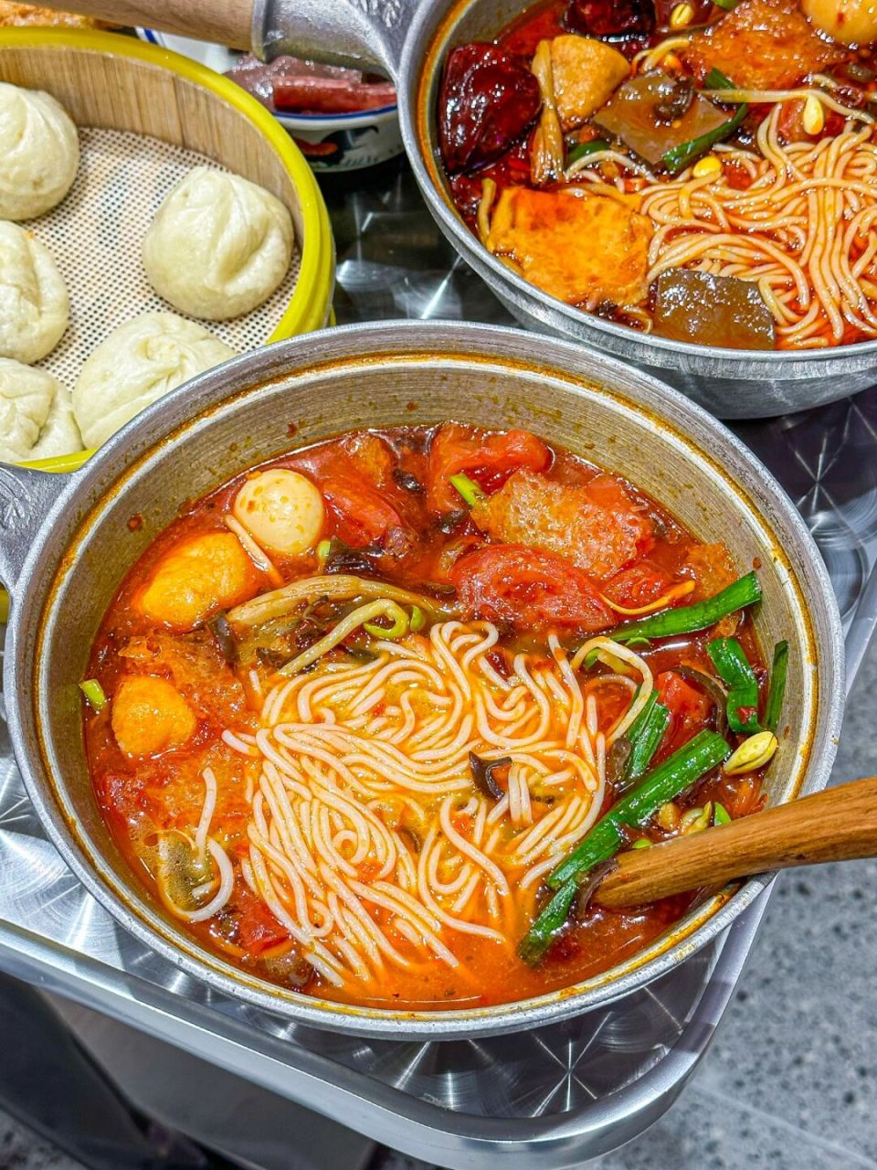 火锅米线!好吃到生气[发怒] #郑州美食