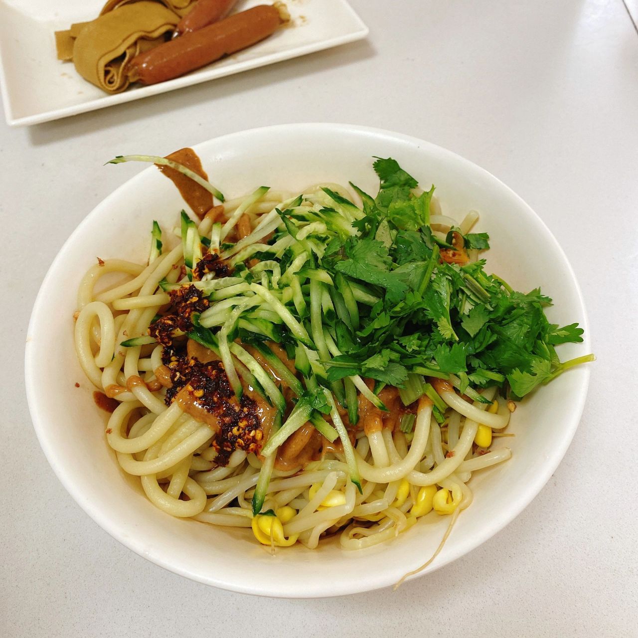 安徽-阜阳格拉条 吃了两次格拉条,逐渐对格拉条的大碗起了"肃"意,阜阳