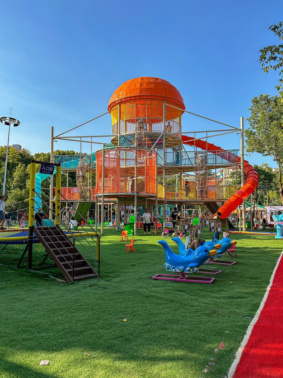 义乌彩色大型游乐场遛娃秋游好去处 又一处周末假日带小盆友92消遣