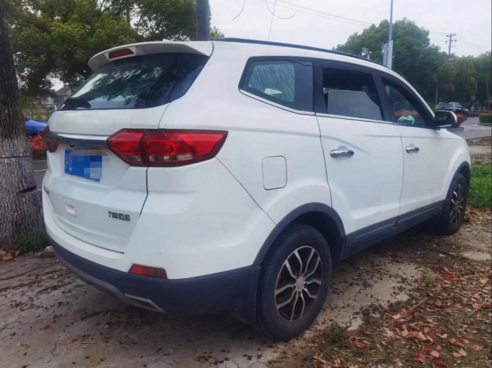 16款力帆迈威,手动精英版,16年6月上牌个人一手实表5.