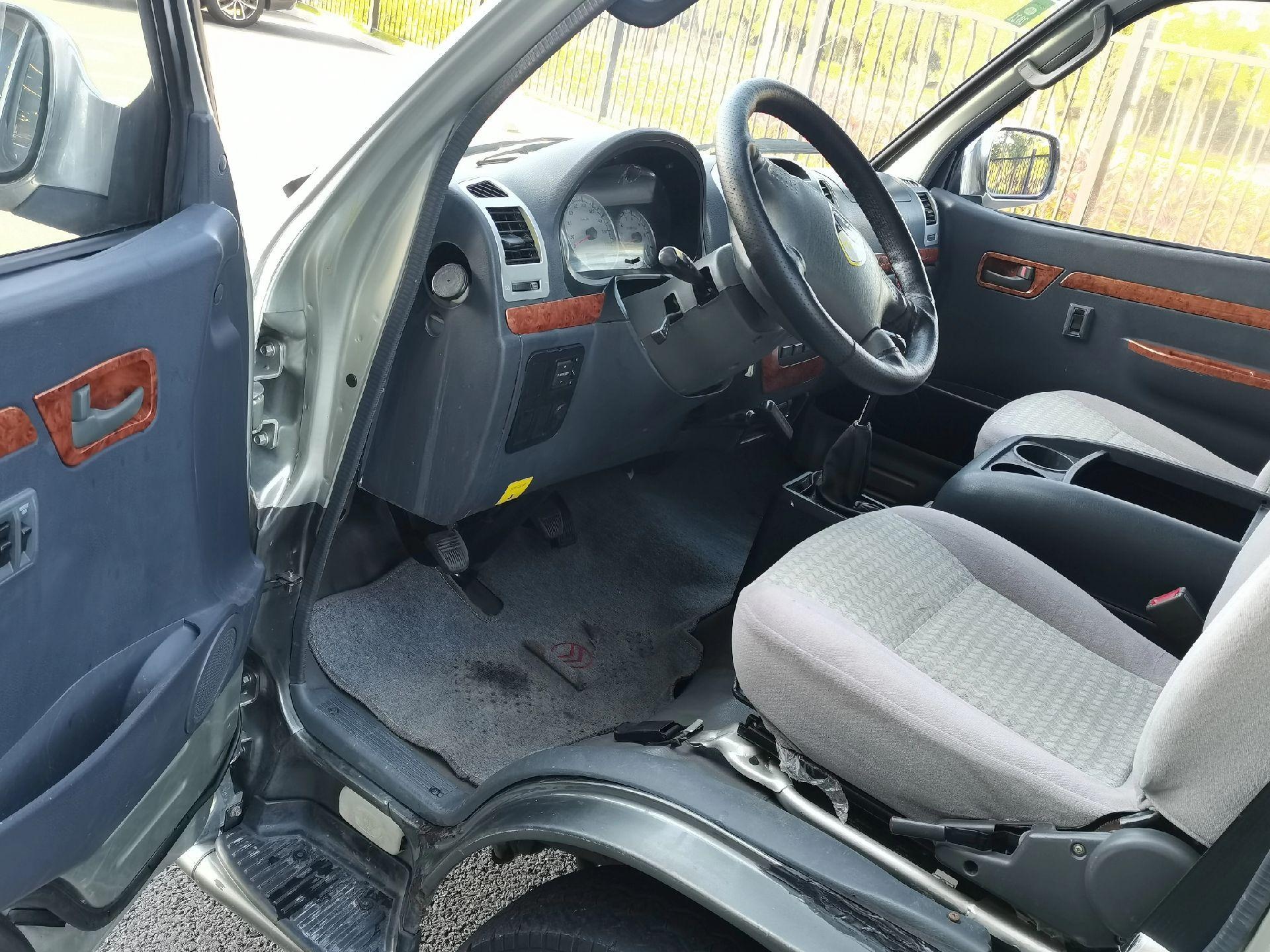 2017年金旅海狮七座商务车出售