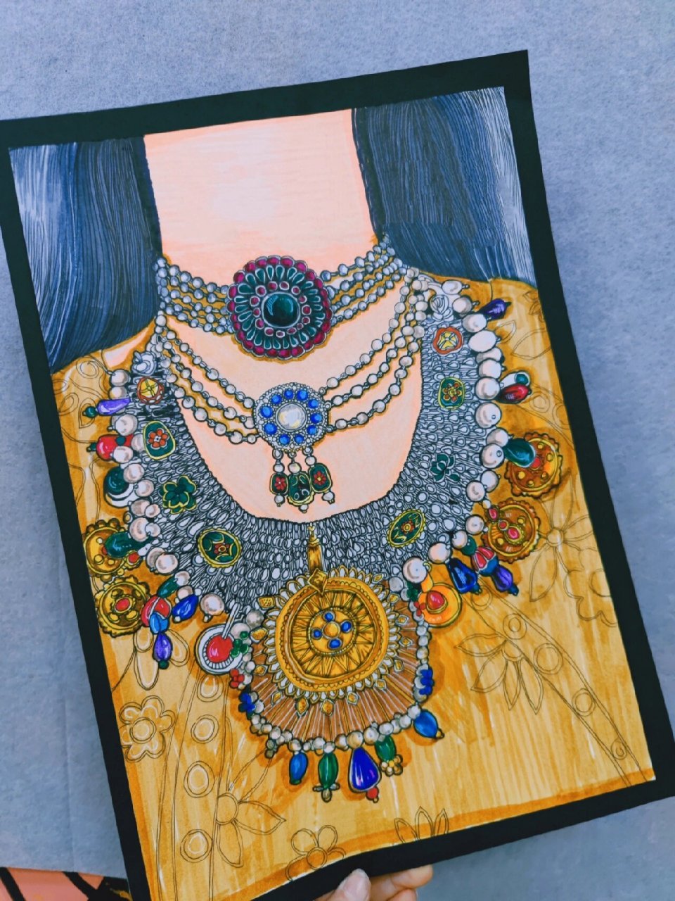 儿童画作品 适合1--5年级学员 可以写实 可以创作的课程 珠宝的色彩