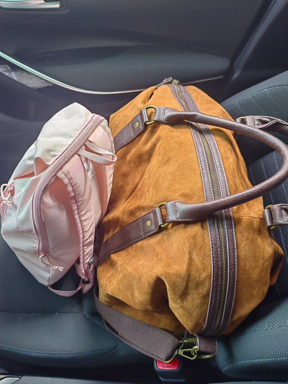 九元航空手提行李 刘亦菲们,九元航空7kg手提行李额,要求20×30×40