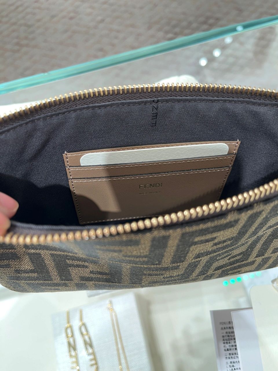 有钱买不到系列94芬迪麻将包 新到小可爱一枚,全国库存10,话不多说