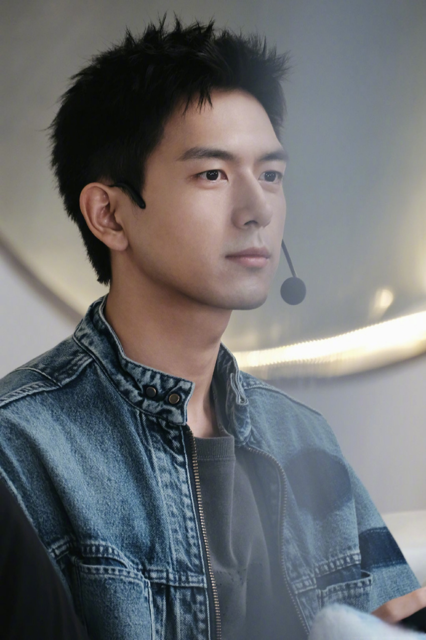 南坪镇第一帅的麦冬冬 电视剧《春色寄情人》/n/腾讯视频>@腾讯视频