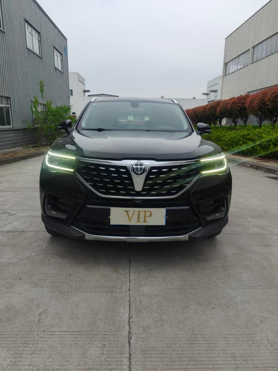 2019年上户中华v7,1.