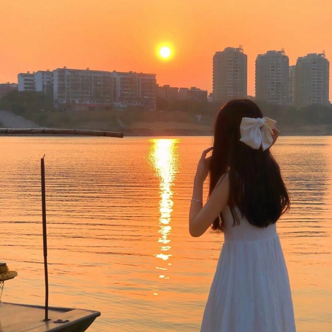 女生氛围感头像 日落 海边 头像 高级氛围感满满