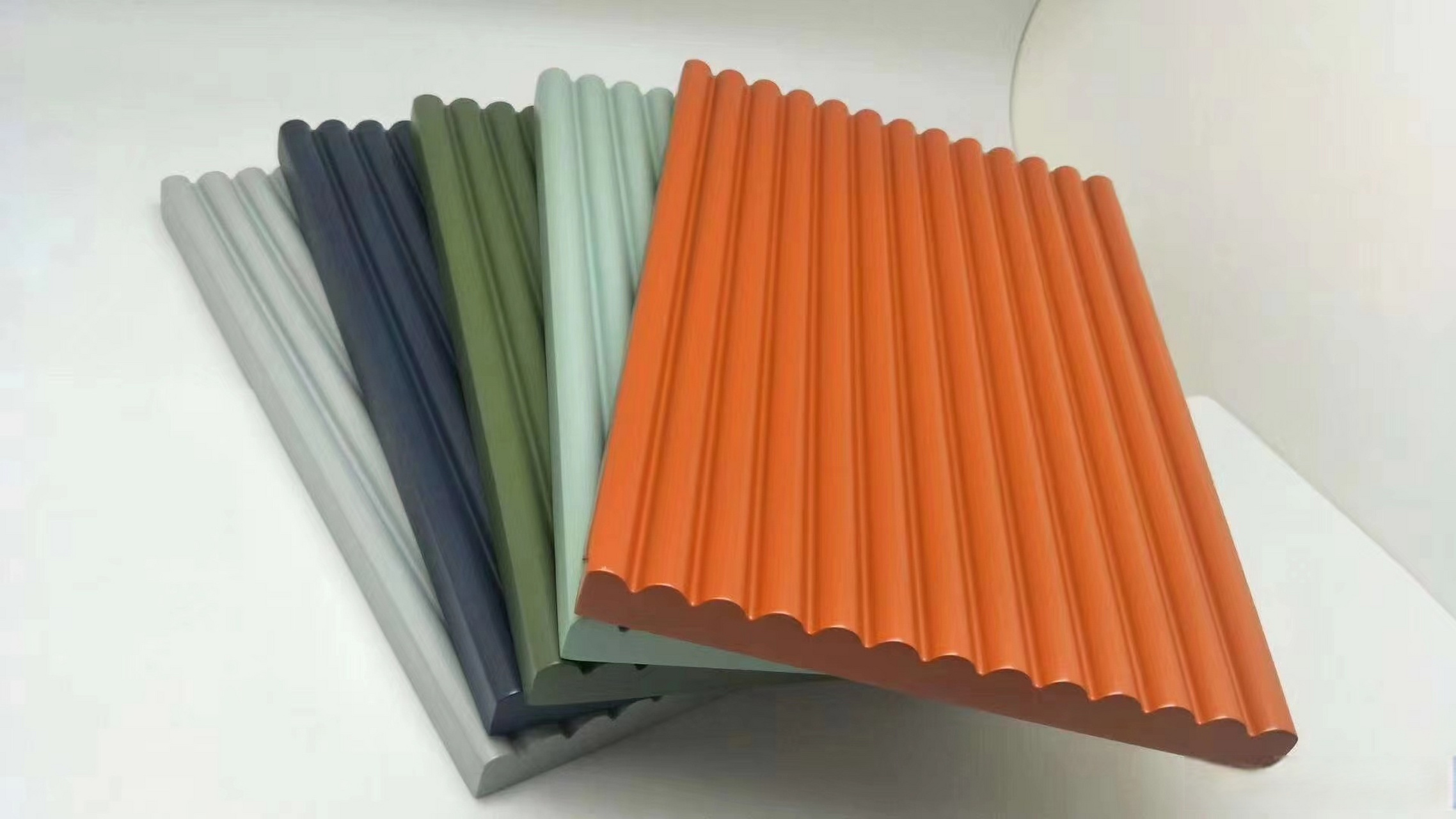 波浪板12:密度板雕刻版 烤漆波浪板 #艺彩寻材##戴开奇# 这样的密度板