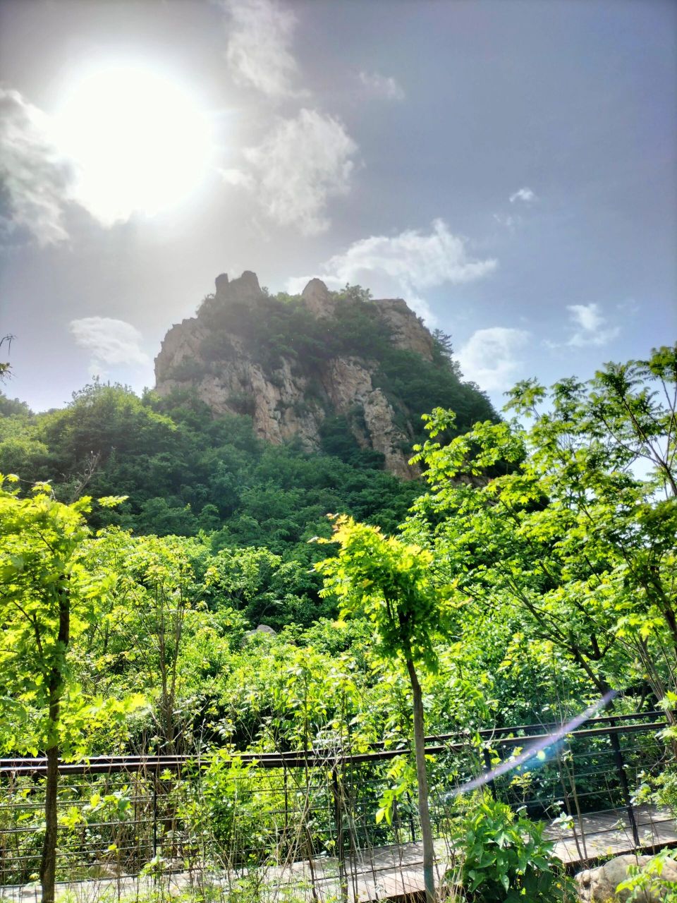 辽宁省内游|辽阳核伙沟 没有枫叶的核伙沟也很美 门票30,车费10元,没