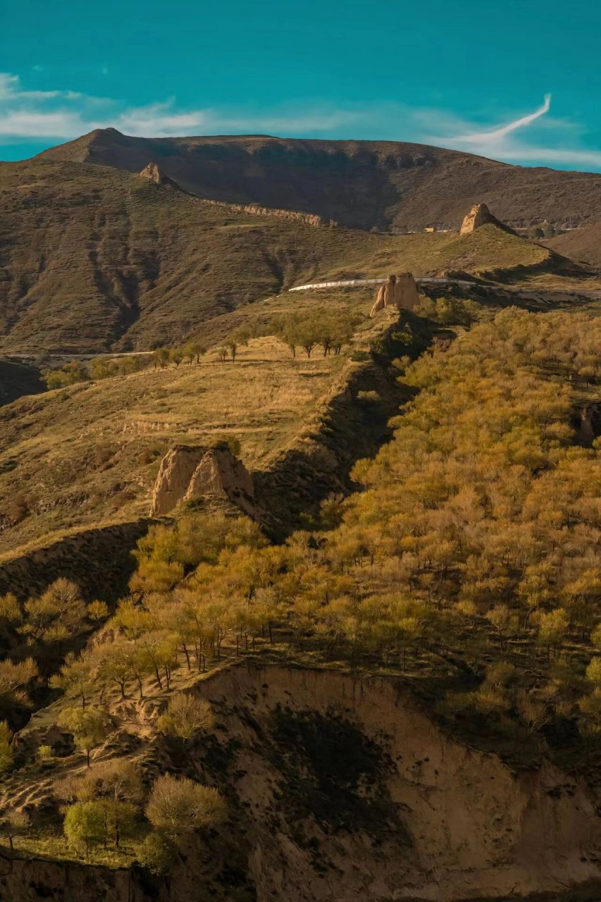 大同爬山推荐摩天岭风景区攻略 摩天岭风景区位于山西省大同市左云县