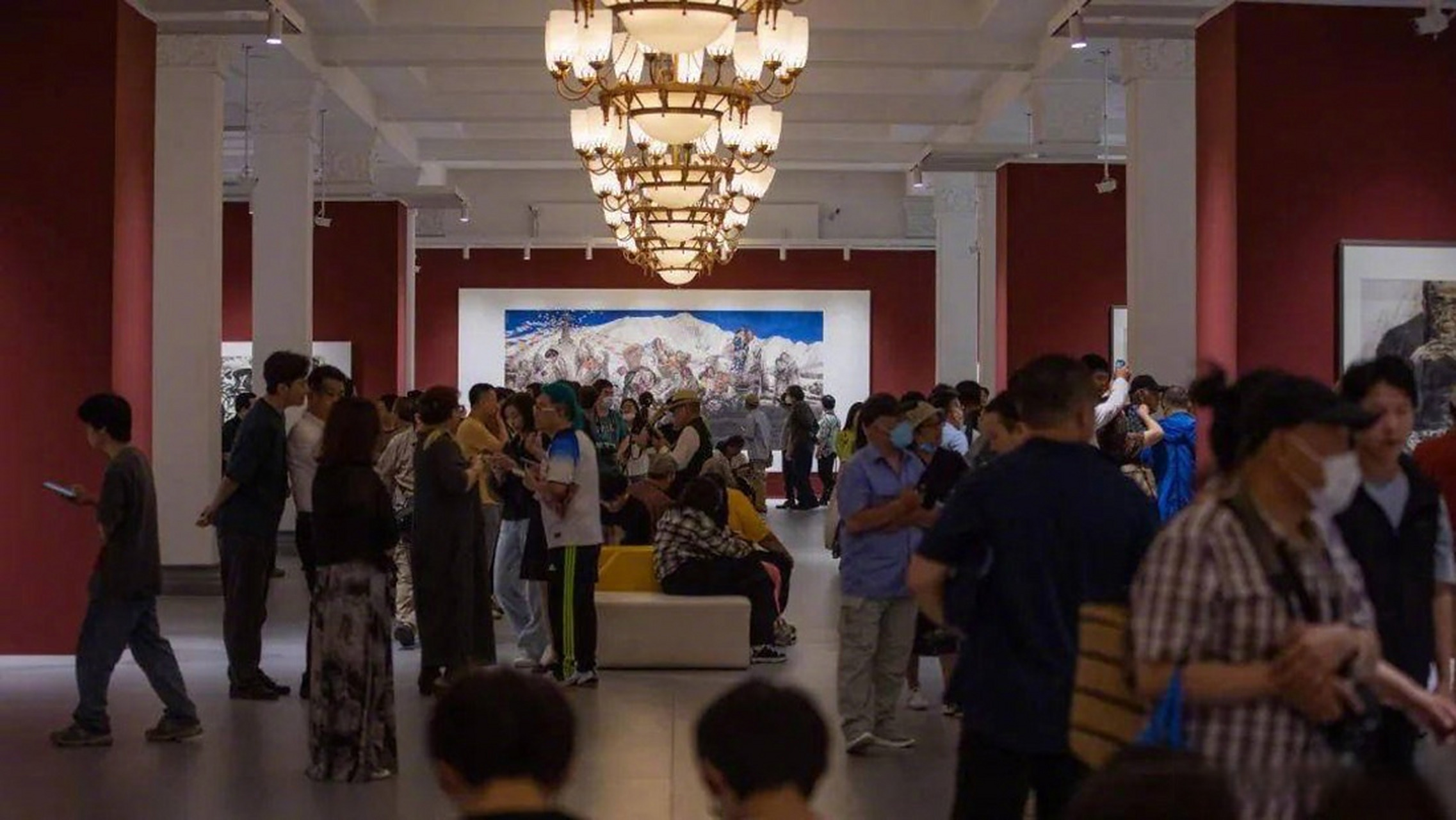 【沈阳人下班也能看画展:辽宁美术馆开启"夏季奇妙夜"!