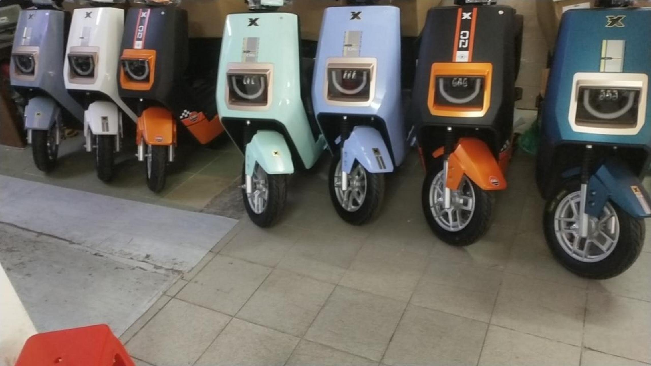 买好车就选轩源电动车无须驾驶证一次充电200里更耐用更放心