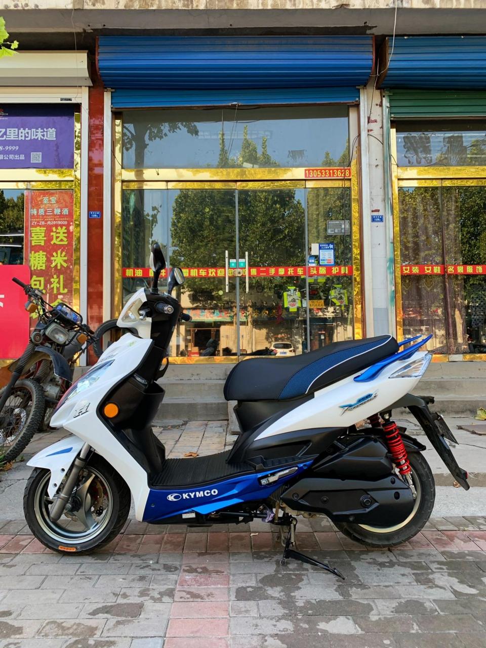 光阳弯道情人 kcc,abs版,国四电喷,战斧发动机,四气门陶瓷气缸150cc