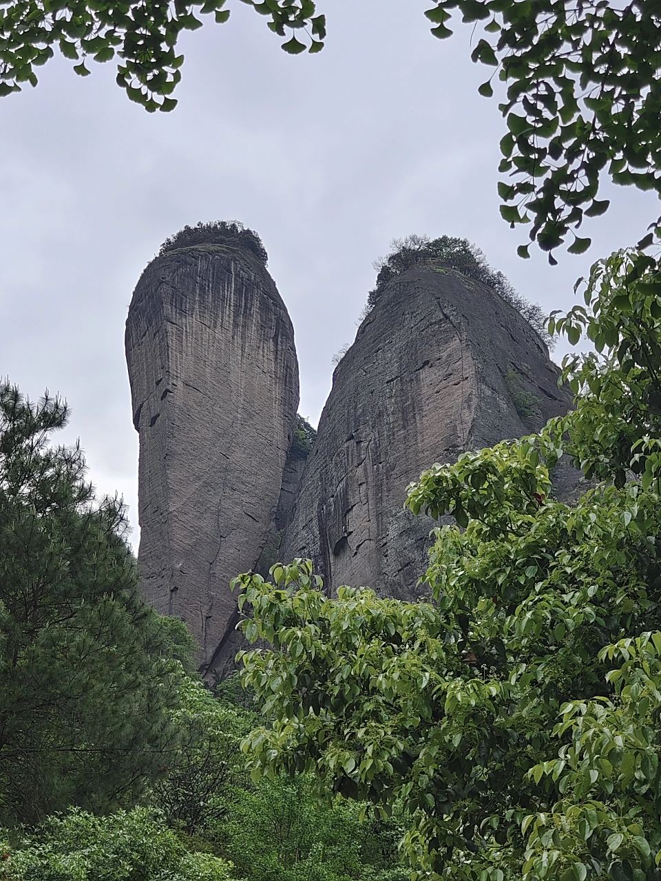 崀山风景区一辣椒峰景区 湖南省新宁县一崀山辣椒峰景区 辣椒峰被誉为