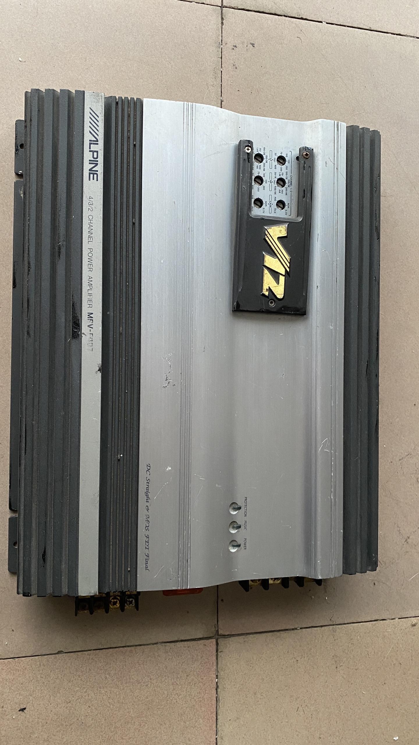 阿尔派汽车功放407,正常,无修,好声音.特价780元.