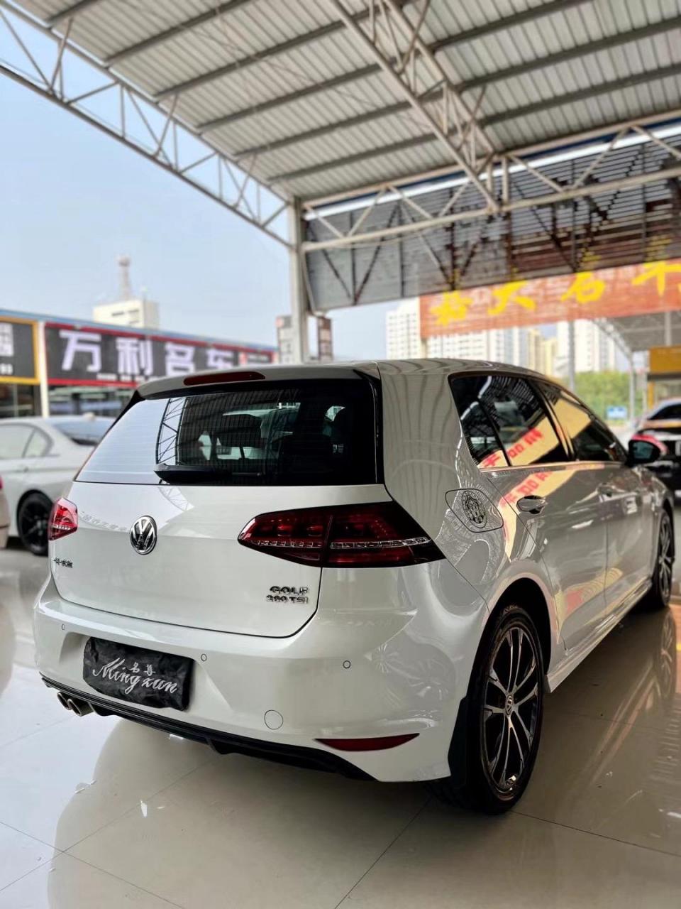 4tsi 自动r-line版,全车一个面补漆,其他原版原漆,仅行驶4.