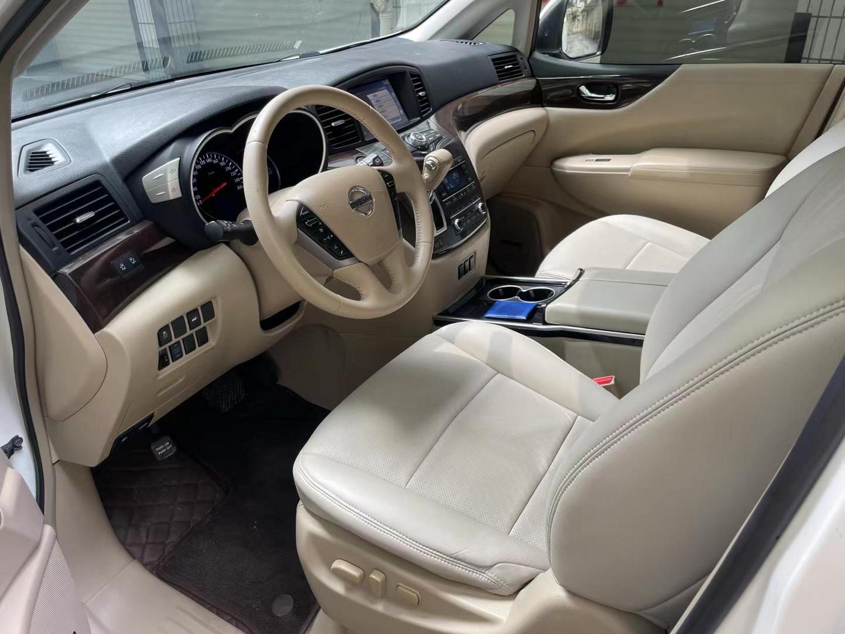 5l sl保姆车.15年79715,实表17.7万公里.