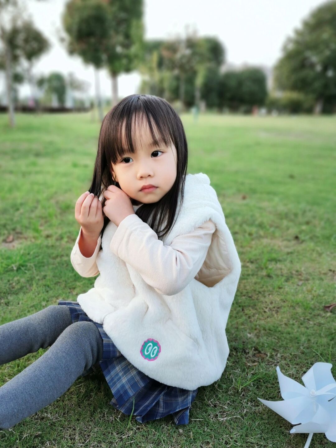 女宝宝秋冬ootd:毛绒绒的小可爱太了 今年的冬天来得好早呢!