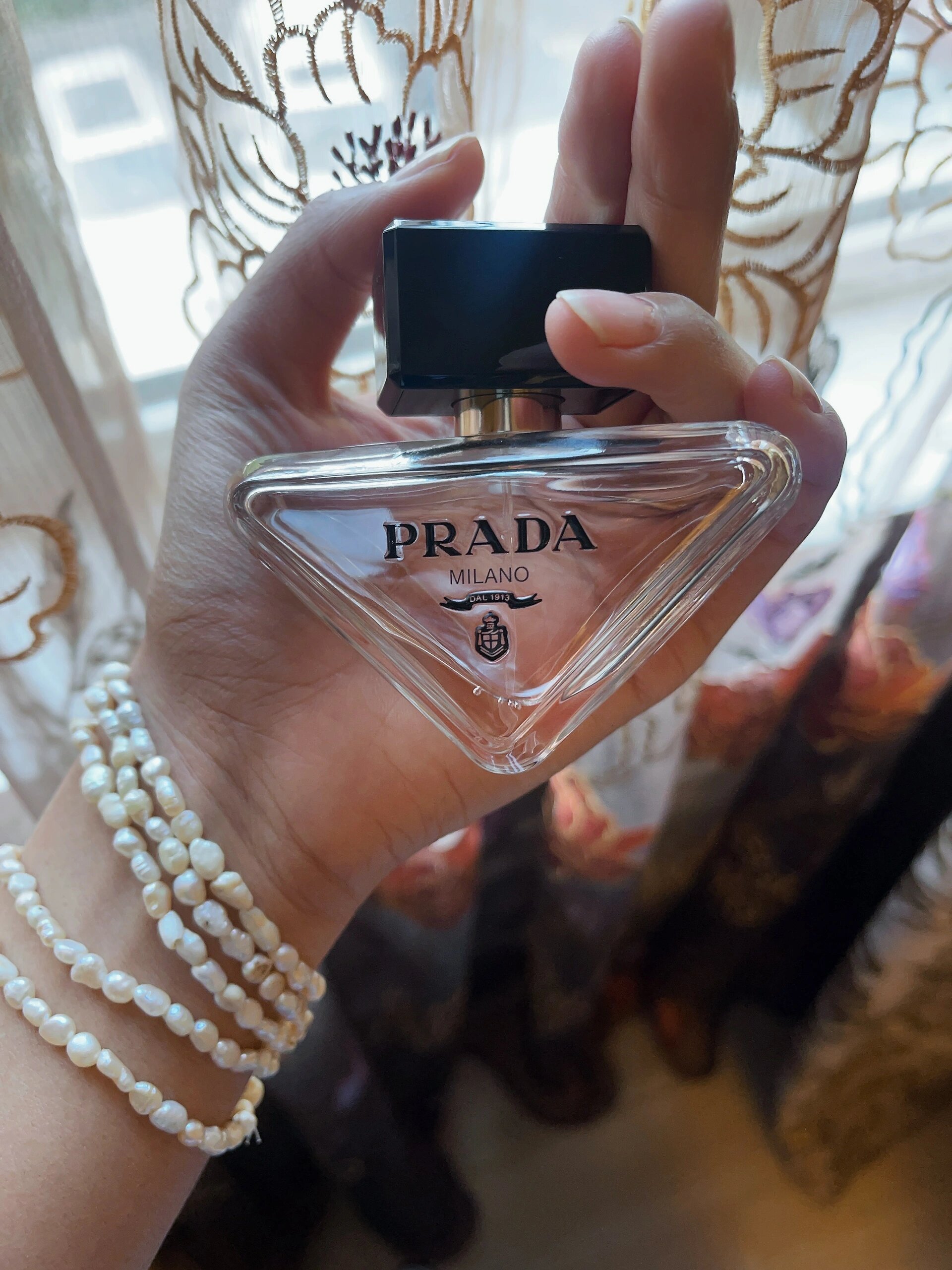 prada (普拉达)女士香水