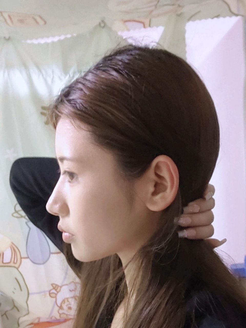 还是高颅顶啊98 之前高颅顶没有流行的时候一直被人说头型不好看