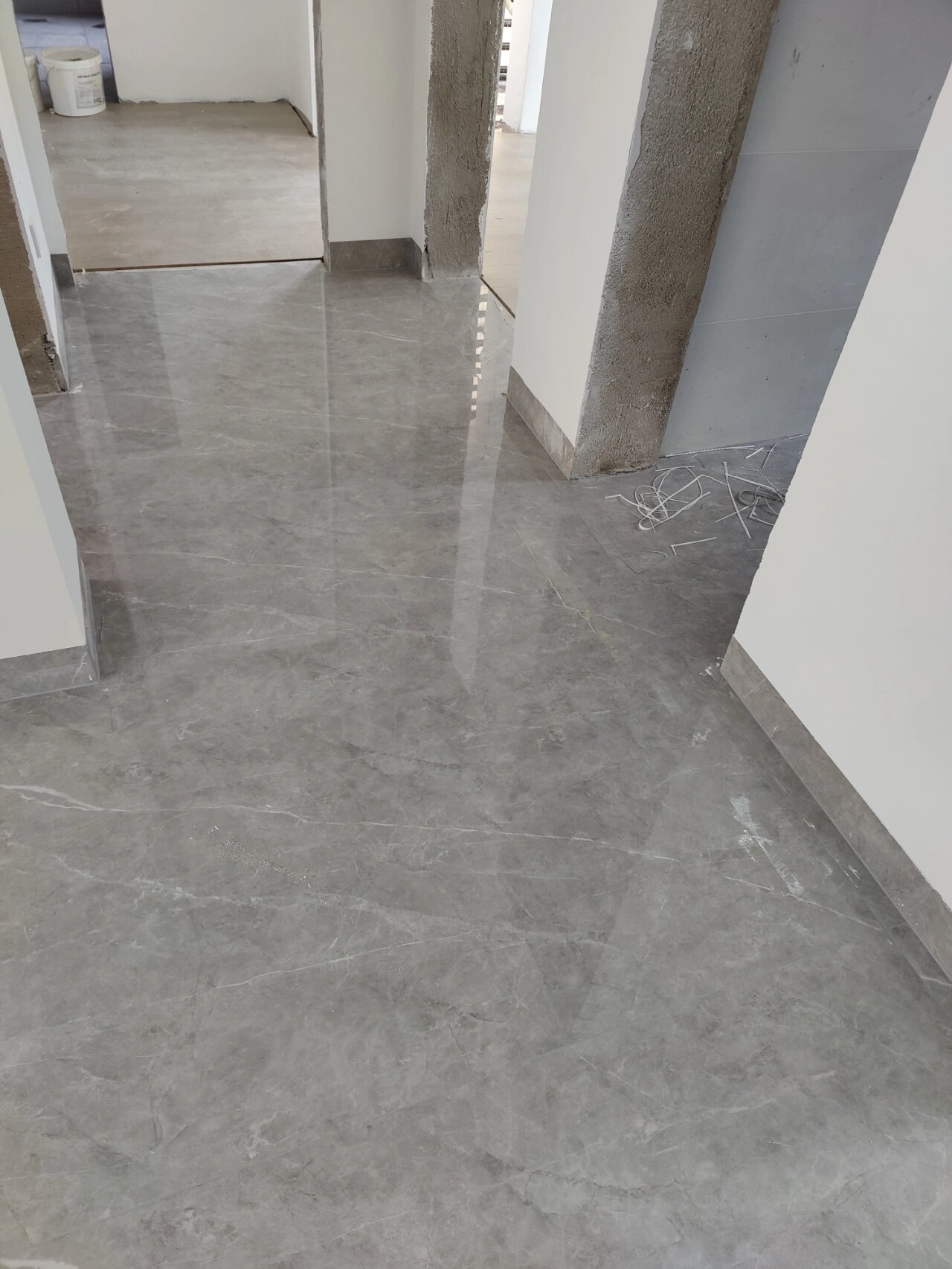 欧神诺罗云灰铺贴效果