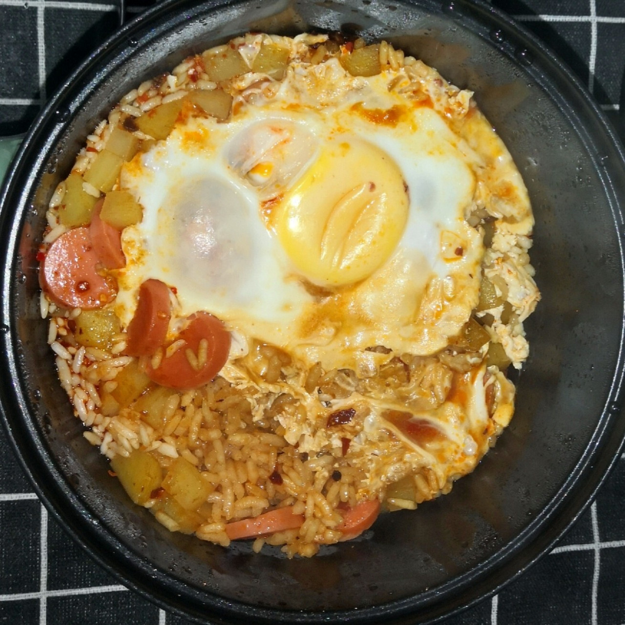 宿舍小电锅简易美食(第一周) 宿舍小锅一周简单食谱来了～～ 【番茄