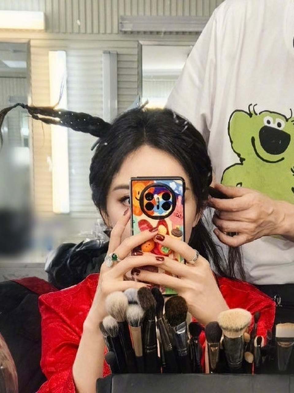 早安咪语##杨幂好柿发生手机壳#幂幂好"柿"发生手机壳好有寓意!