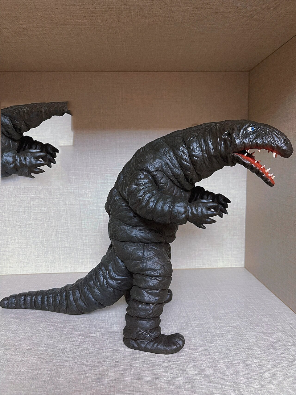 到货分享:xplus 地底怪兽 台顿