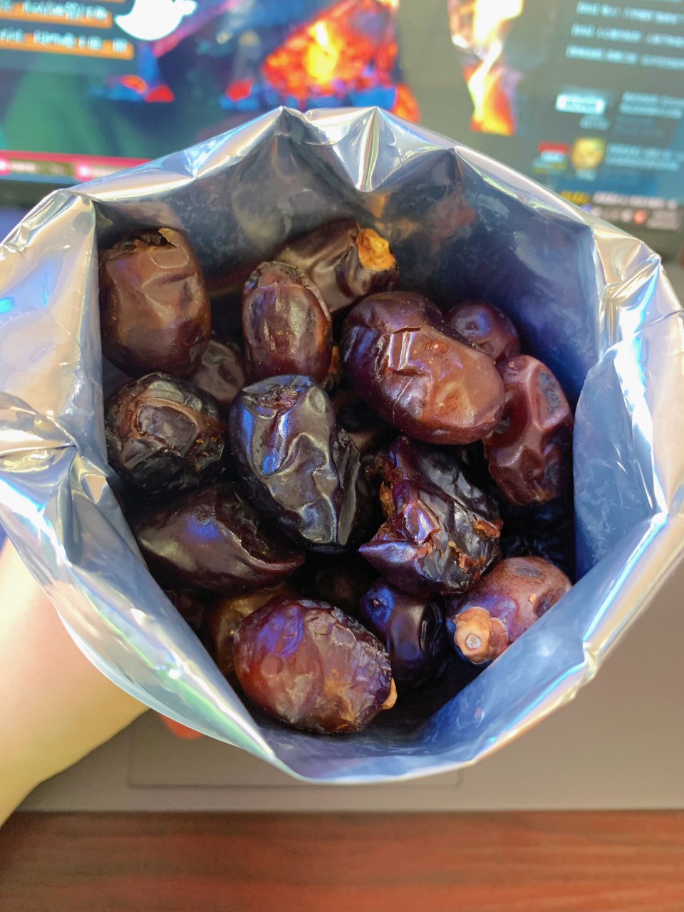 枣中贵族94 迪拜黑椰枣!