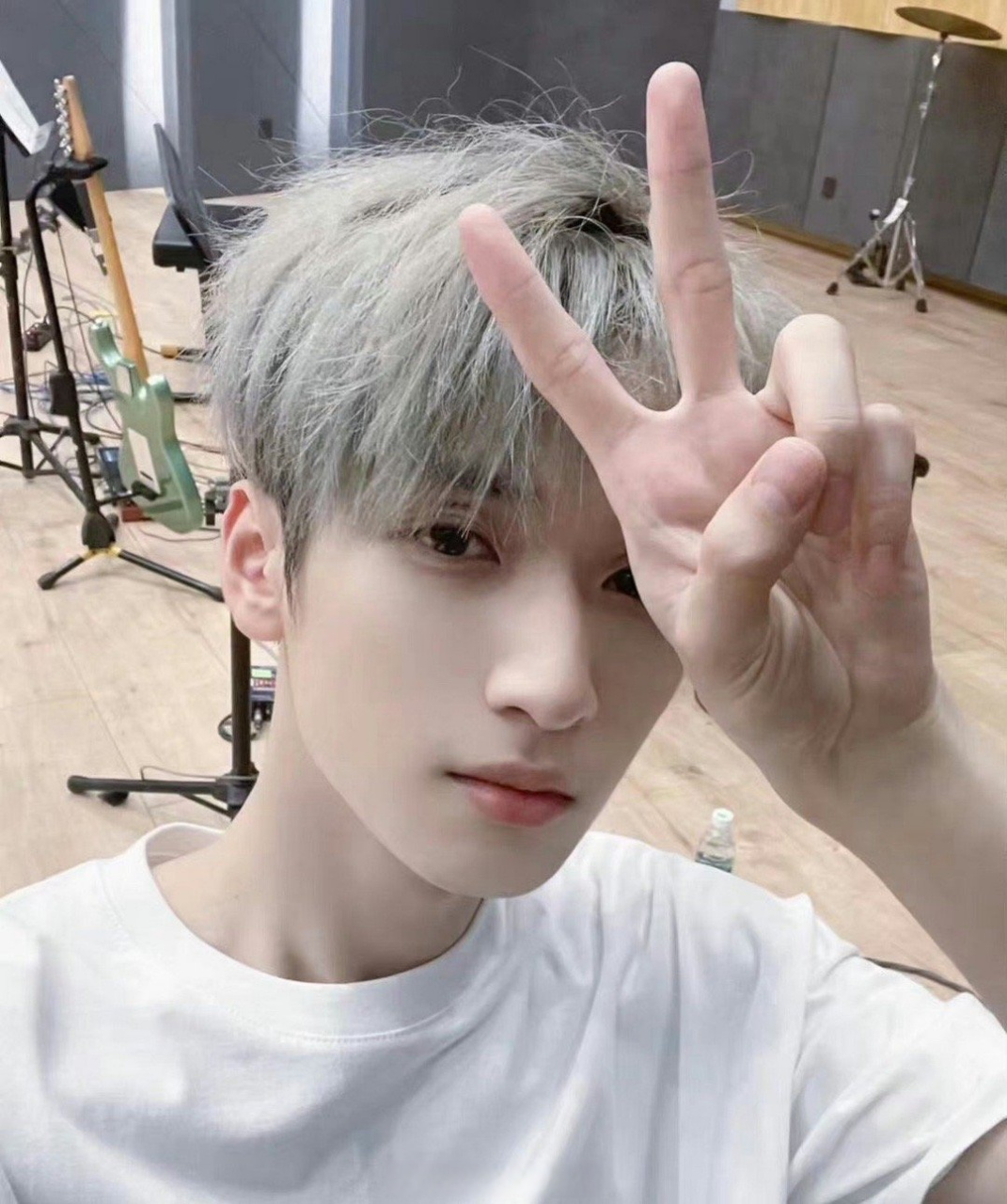 #素颜的严浩翔#素颜也这么帅啊,严浩翔360度无死角的抗打,好伟大的一